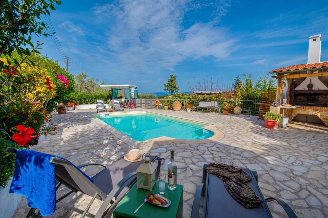 Villa Yiotta Kalodhikatika Esterno foto