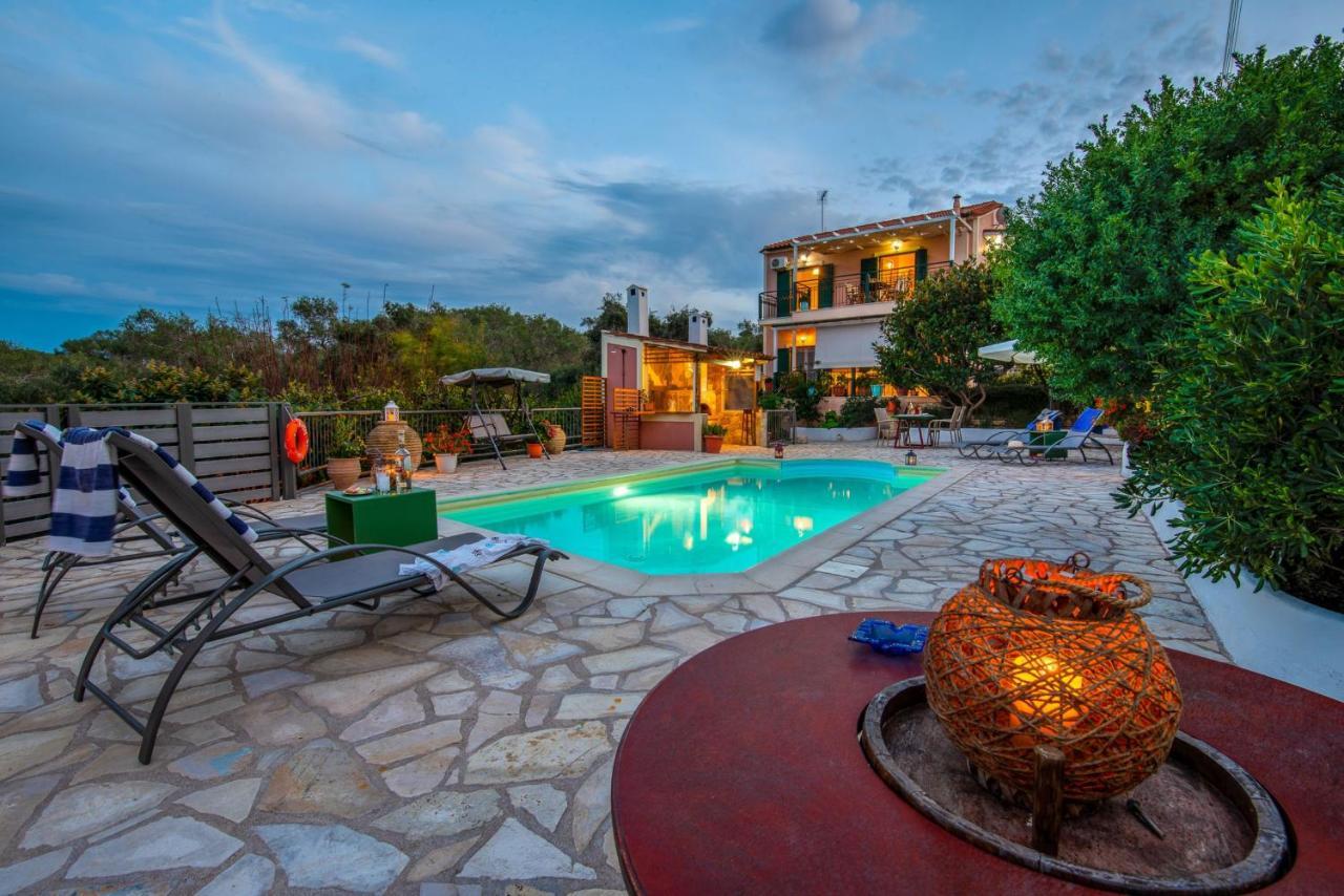 Villa Yiotta Kalodhikatika Esterno foto